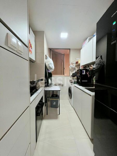 3 Bed Condo for Rent in  The Vales - Image 1